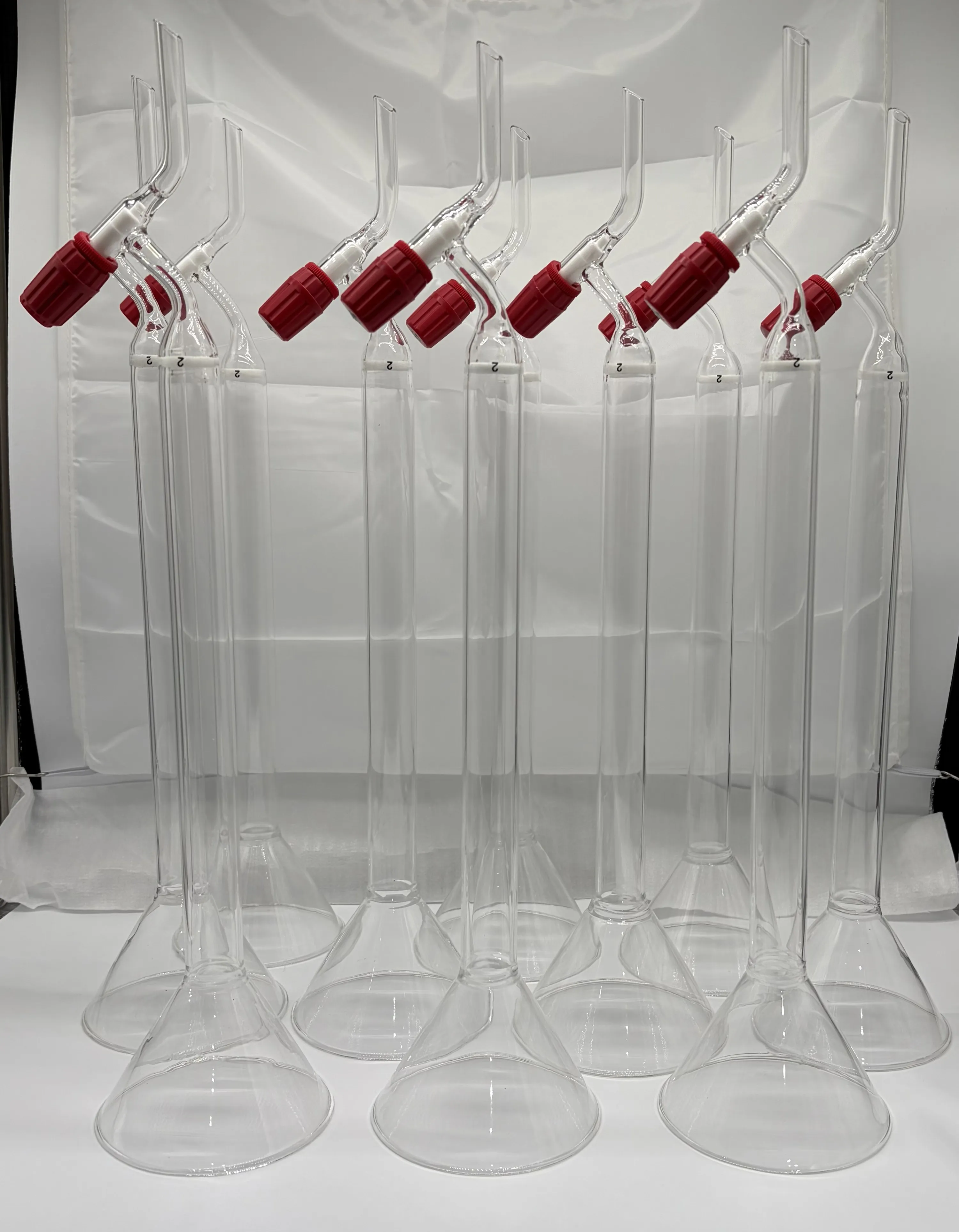 Columna de cromatografia con embudo